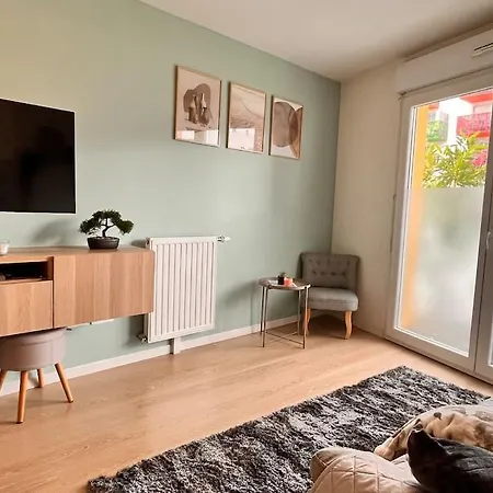Apartment Saint-denis Proche Stade De France *