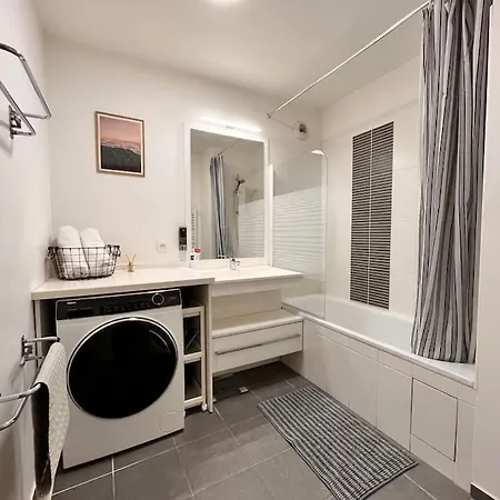 Apartment Saint-denis Proche Stade De France